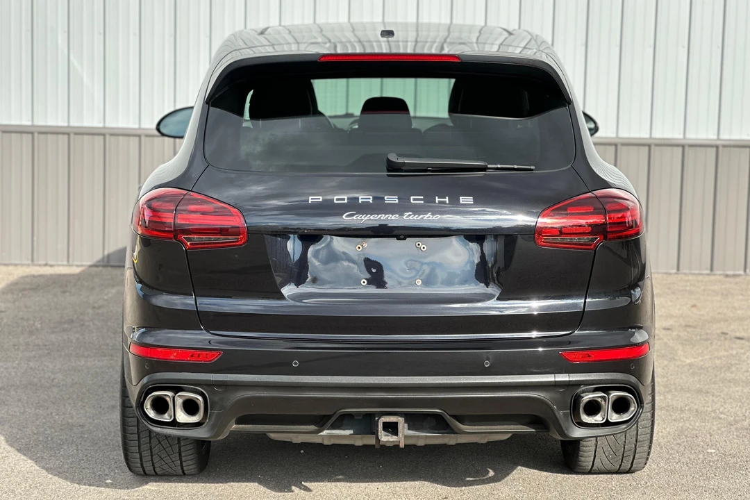 2015 Porsche 958 Cayenne Turbo - Image 5 of 31