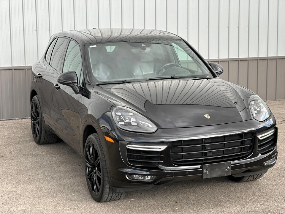 2015 Porsche 958 Cayenne Turbo - Image 30 of 31