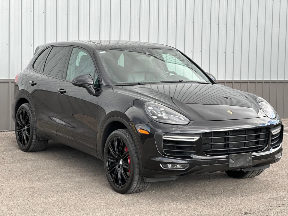 2015 Porsche 958 Cayenne Turbo - Image 27 of 31
