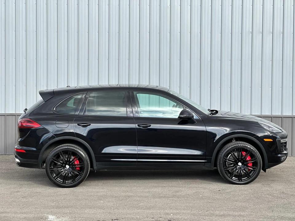 2015 Porsche 958 Cayenne Turbo - Image 24 of 31