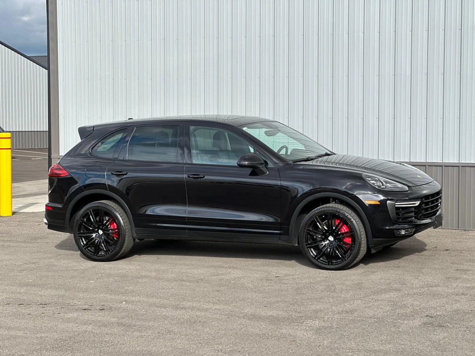 2015 Porsche 958 Cayenne Turbo - Image 26 of 31