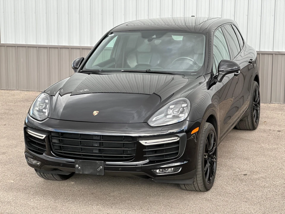 2015 Porsche 958 Cayenne Turbo - Image 9 of 31