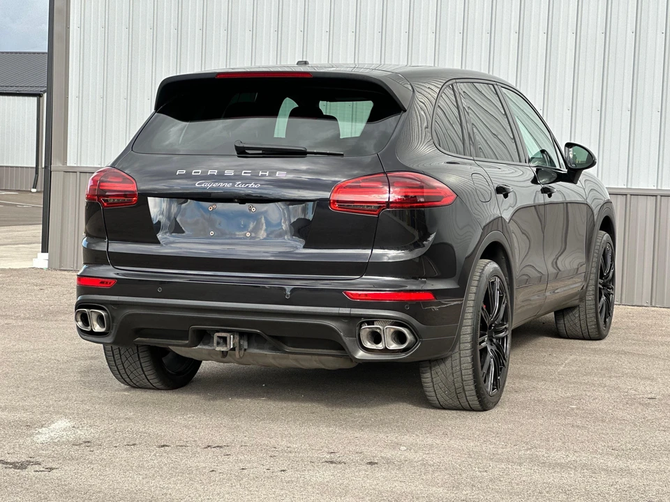 2015 Porsche 958 Cayenne Turbo - Image 21 of 31