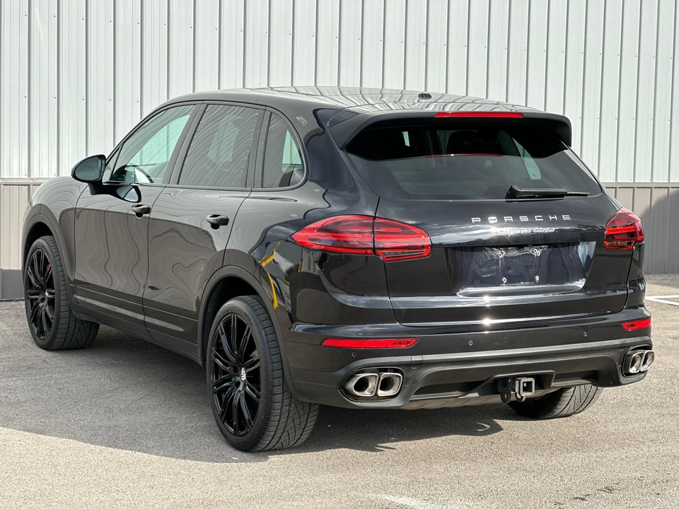2015 Porsche 958 Cayenne Turbo - Image 17 of 31