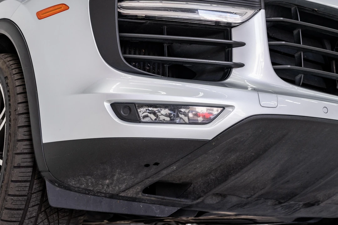 2015 Porsche 958 Cayenne Turbo - Image 13 of 31