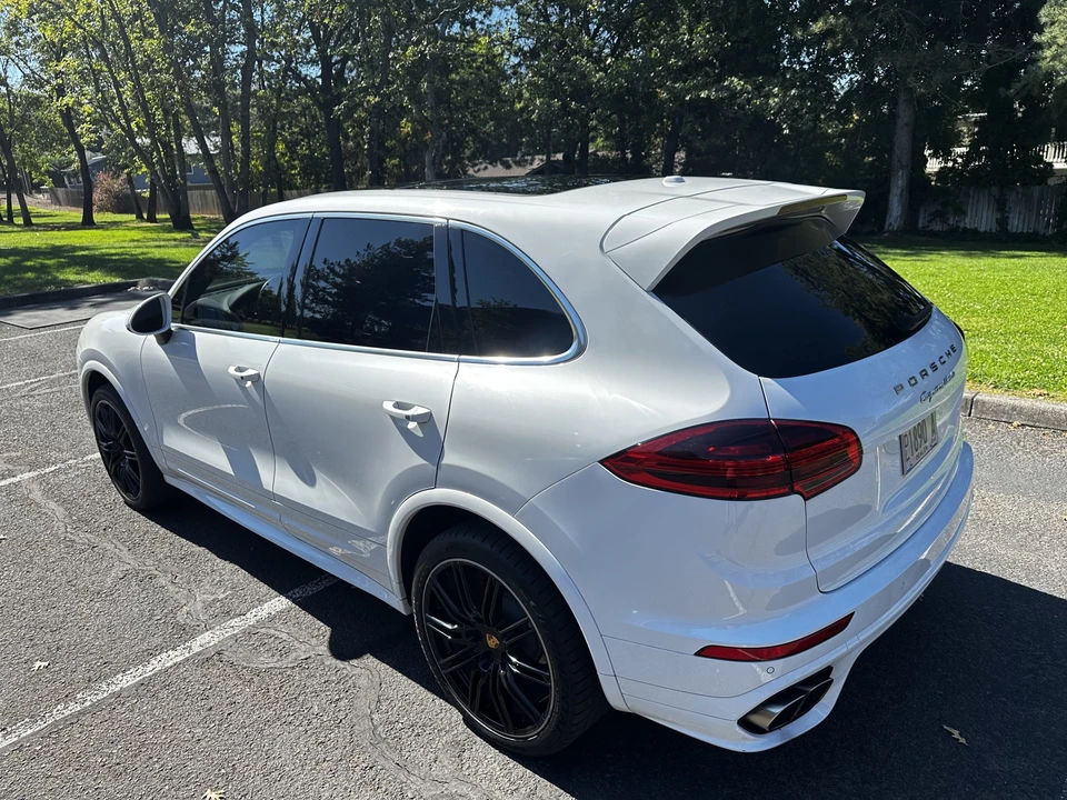 2015 Porsche 958 Cayenne Turbo - Image 26 of 31