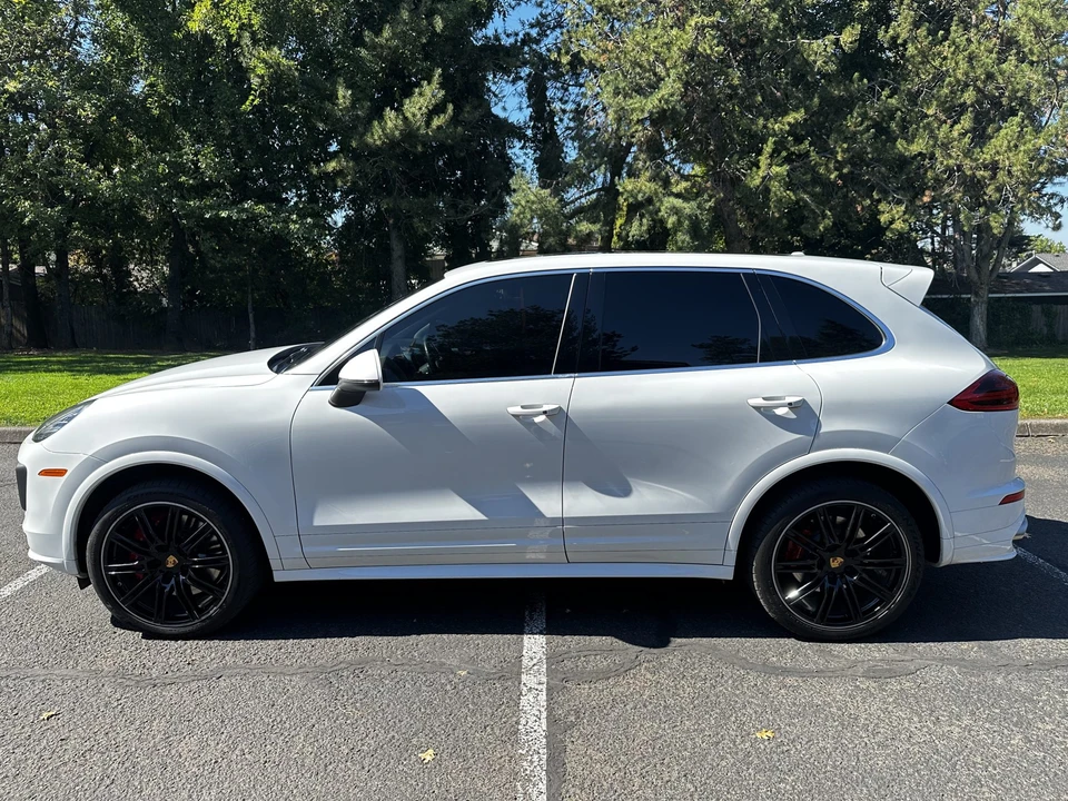 2015 Porsche 958 Cayenne Turbo - Image 21 of 31