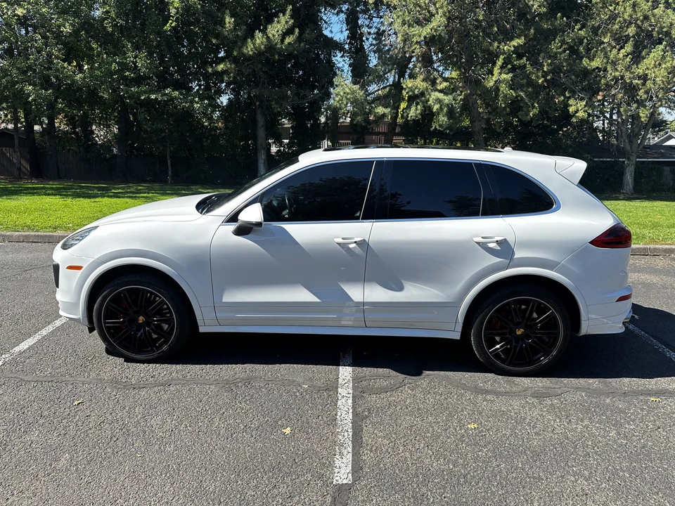 2015 Porsche 958 Cayenne Turbo - Image 18 of 31