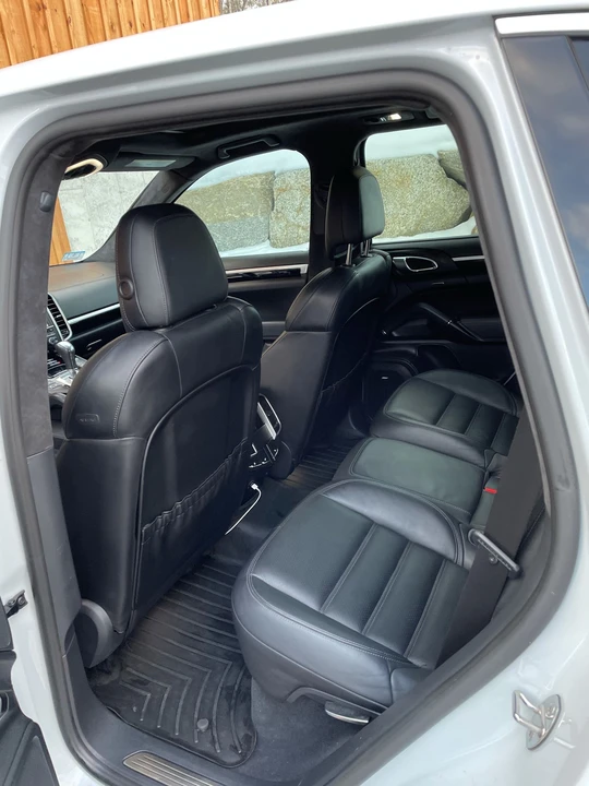 2015 Porsche 958 Cayenne Turbo - Image 15 of 22
