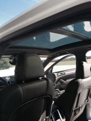 2015 Porsche 958 Cayenne Turbo - Image 8 of 9