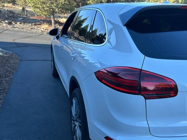 2015 Porsche 958 Cayenne Diesel - Image 3 of 9