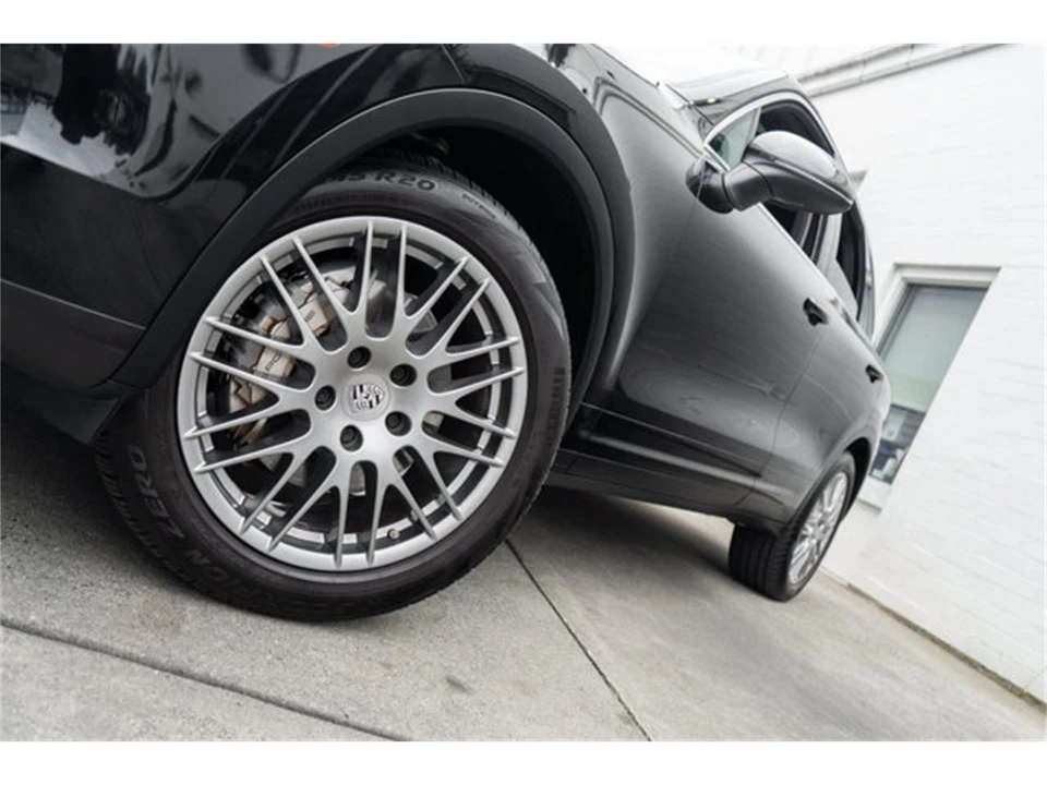 2015 Porsche 958 Cayenne - Image 4 of 12