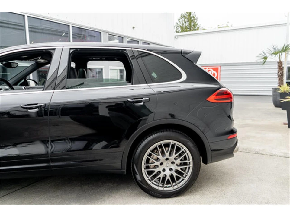 2015 Porsche 958 Cayenne - Image 5 of 12