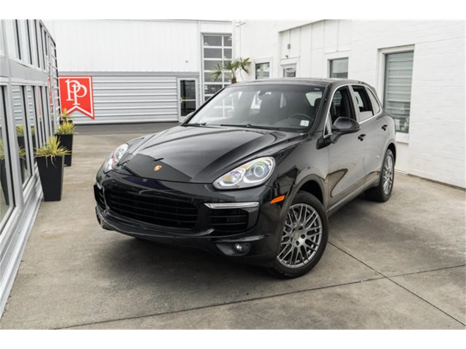 2015 Porsche 958 Cayenne - Image 3 of 12