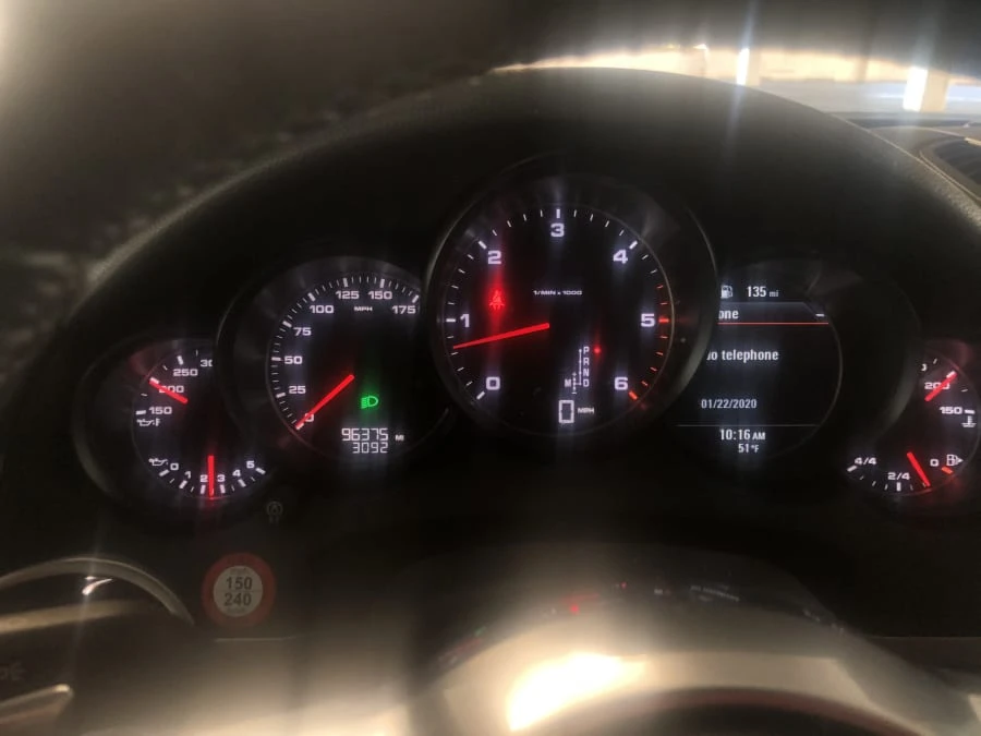 2015 Porsche 958 Cayenne - Image 9 of 11
