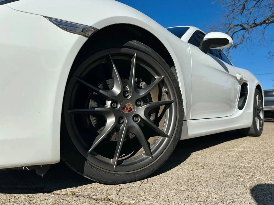 2015 Porsche 981 Cayman - Image 2 of 17