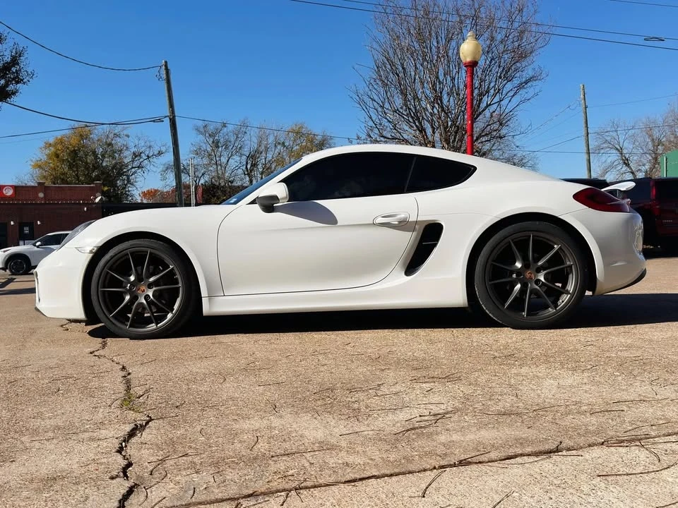 2015 Porsche 981 Cayman - Image 15 of 17