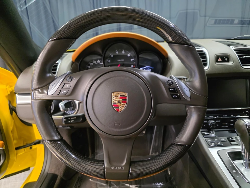 2015 Porsche - Image 25 of 31