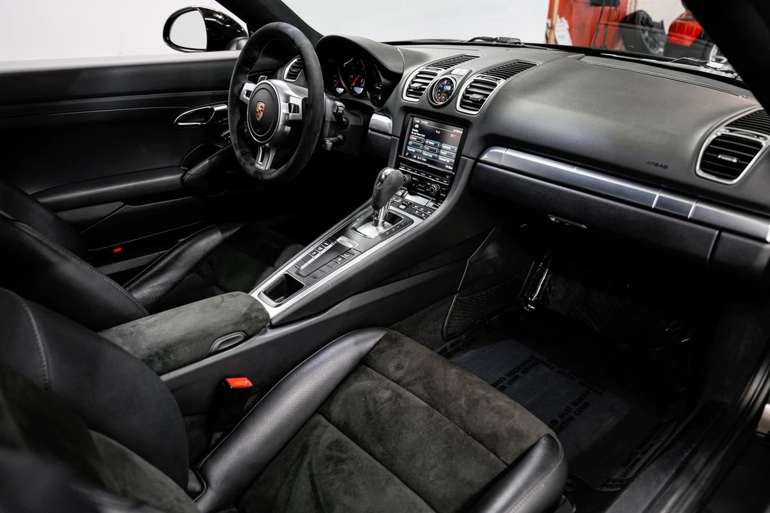 2015 Porsche 981 Cayman - Image 26 of 31