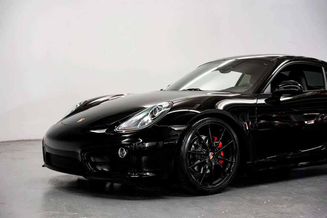 2015 Porsche 981 Cayman - Image 27 of 31