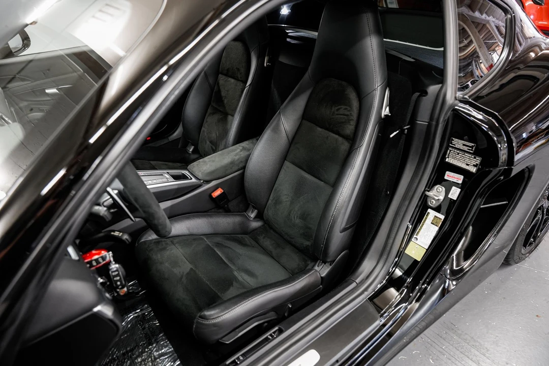 2015 Porsche 981 Cayman - Image 19 of 31