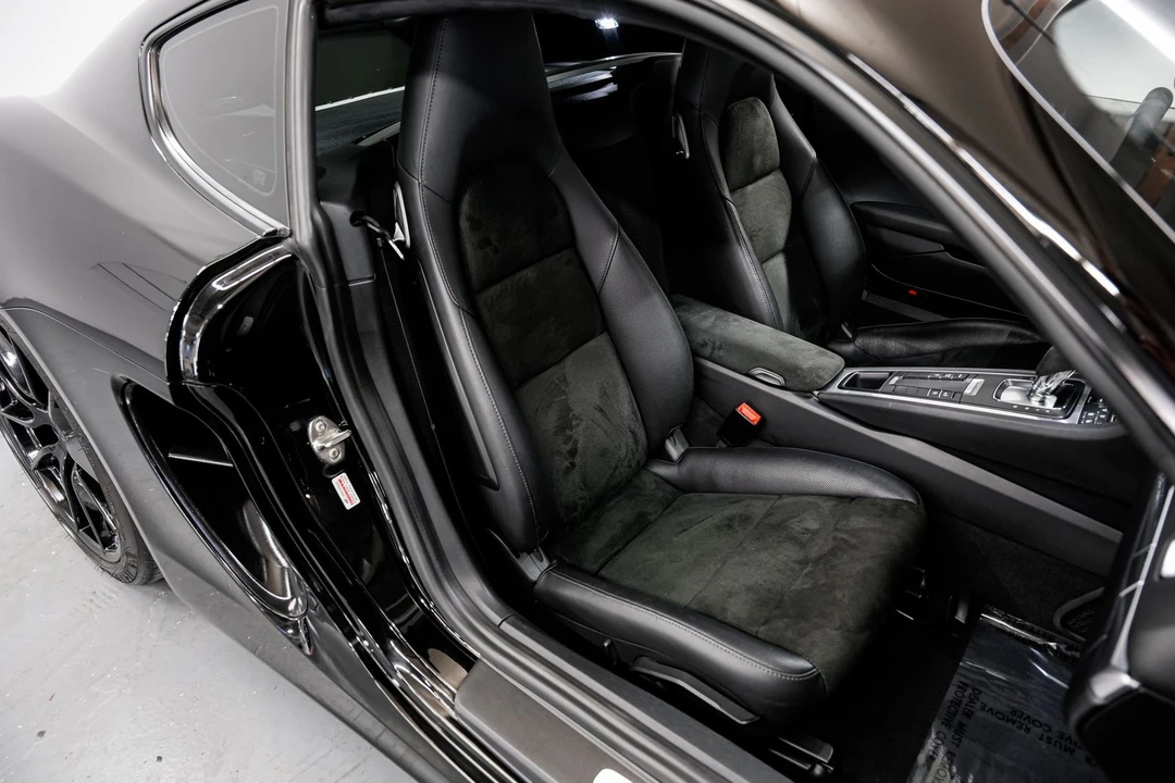 2015 Porsche 981 Cayman - Image 24 of 31