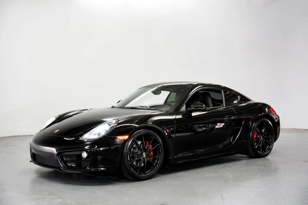 2015 Porsche 981 Cayman - Image 6 of 31