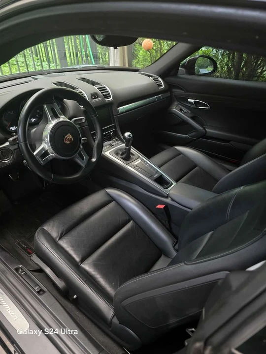 2015 Porsche 981 Cayman - Image 4 of 4