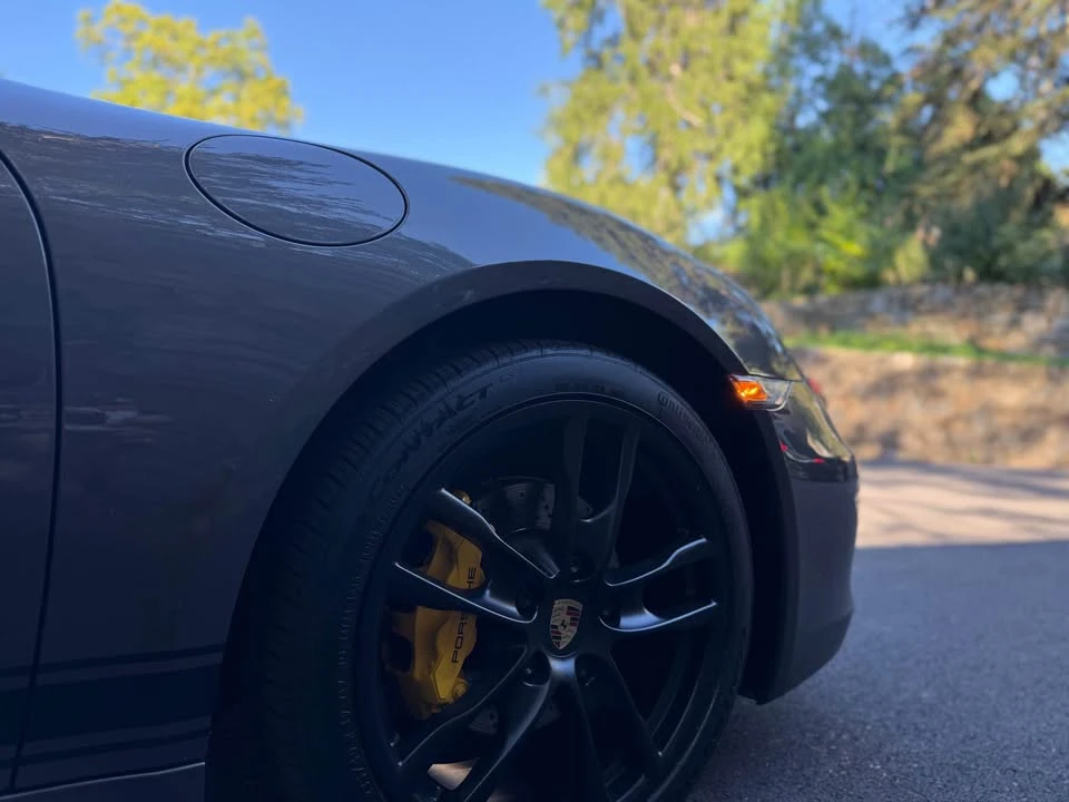 2015 Porsche 981 Cayman - Image 15 of 19