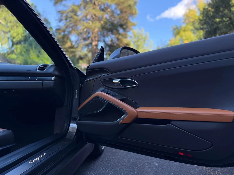 2015 Porsche 981 Cayman - Image 13 of 19