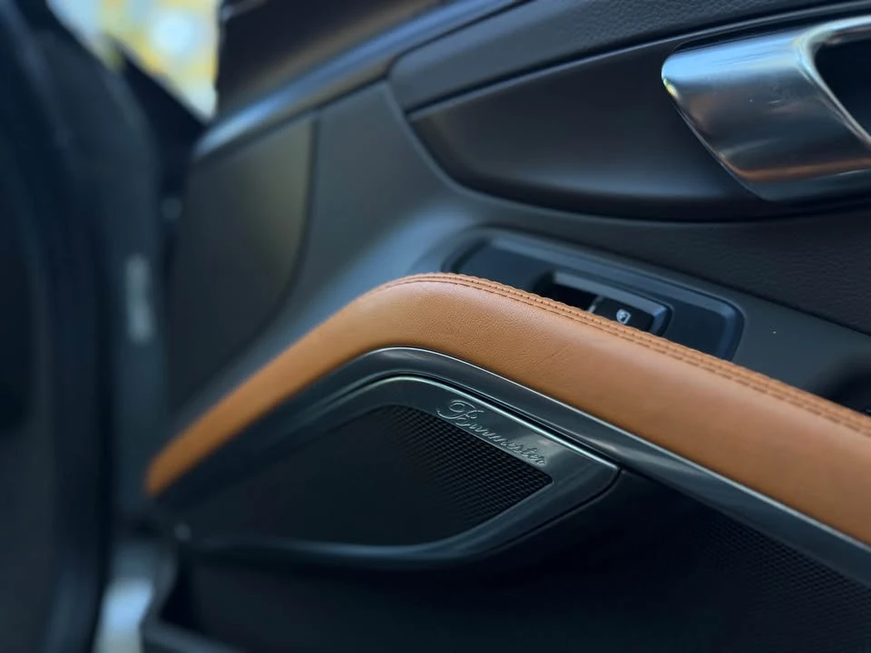 2015 Porsche 981 Cayman - Image 18 of 19