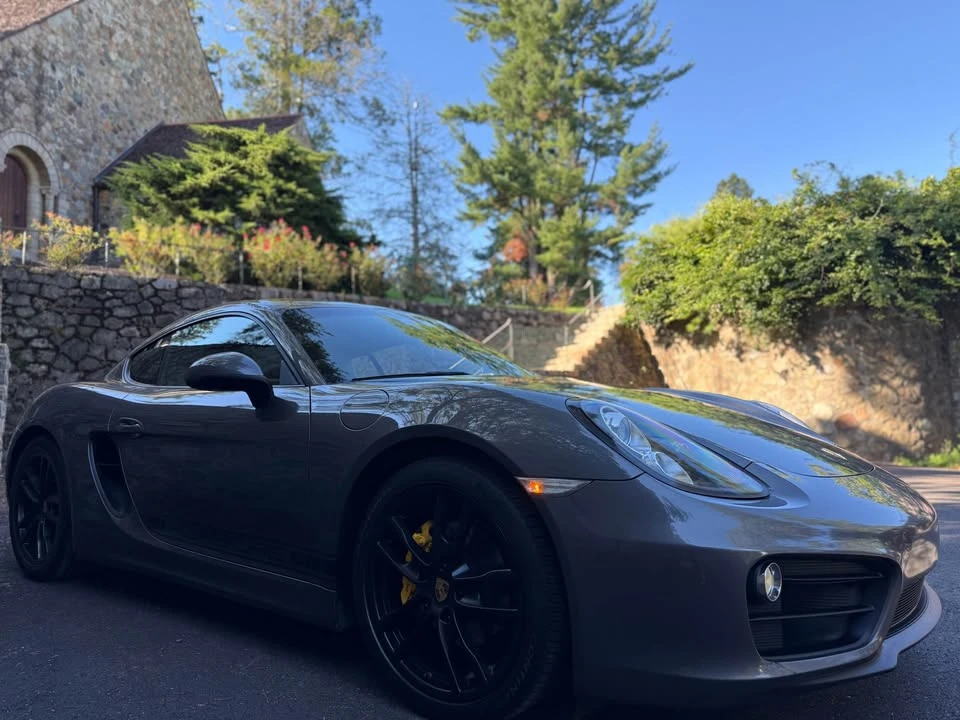 2015 Porsche 981 Cayman - Image 16 of 19