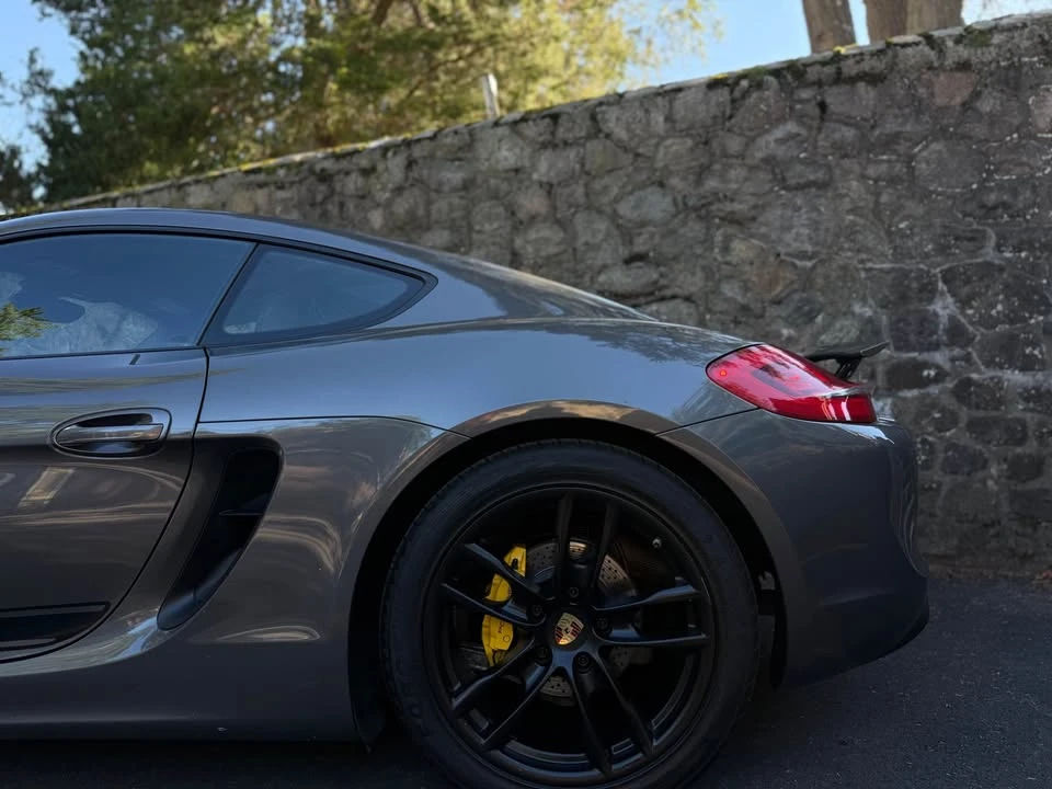 2015 Porsche 981 Cayman - Image 6 of 19