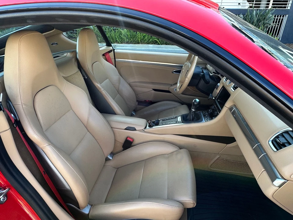 2015 Porsche 981 Cayman GTS - Image 26 of 31