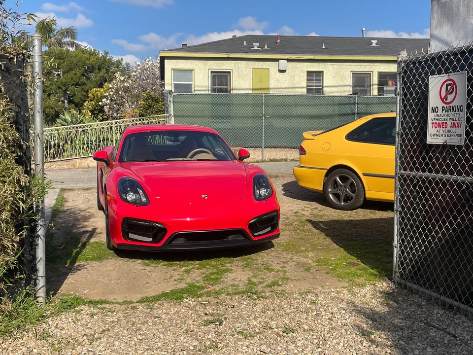 2015 Porsche 981 Cayman GTS - Image 16 of 31