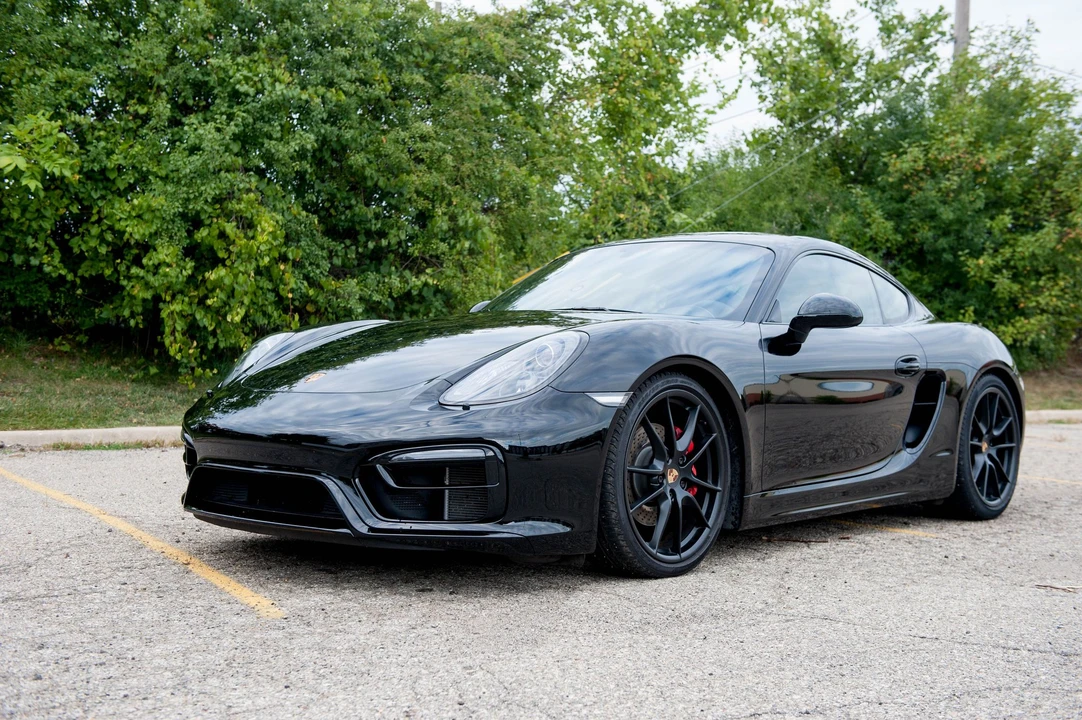2015 Porsche 981 Cayman GTS - Image 4 of 9