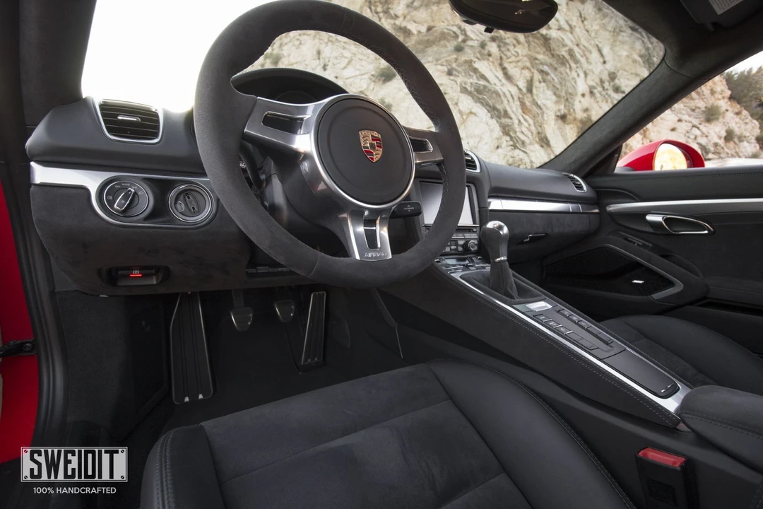 2015 Porsche 981 Cayman GTS - Image 3 of 31