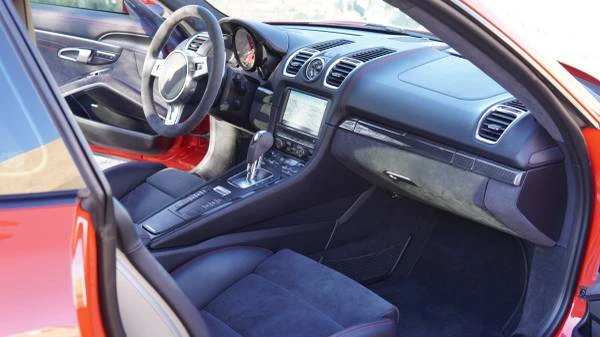 2015 Porsche 981 Cayman GTS - Image 17 of 21