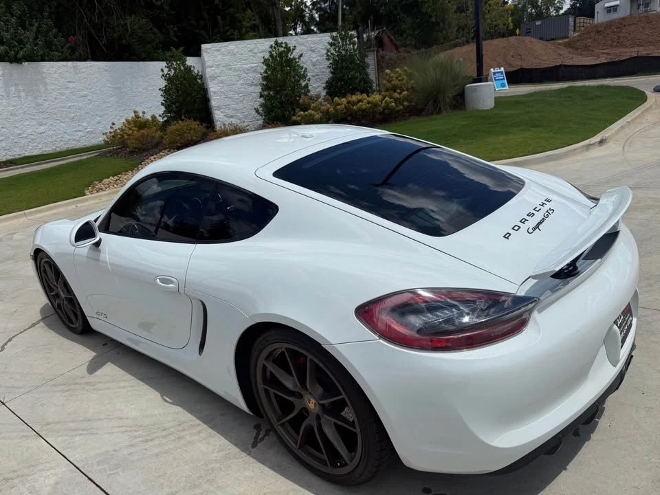 2015 Porsche 981 Cayman GTS - Image 9 of 20