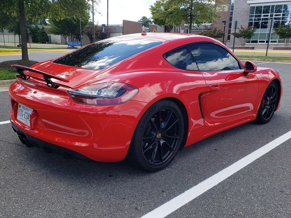 2015 Porsche 981 Cayman GTS - Image 3 of 18