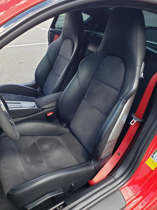 2015 Porsche 981 Cayman GTS - Image 6 of 18