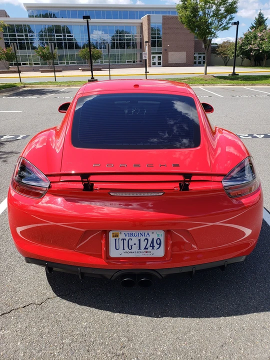 2015 Porsche 981 Cayman GTS - Image 10 of 18