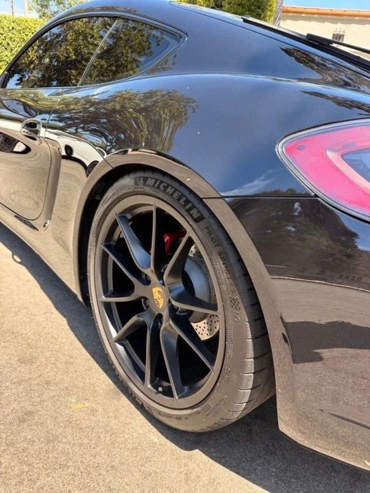 2015 Porsche 981 Cayman GTS - Image 14 of 20