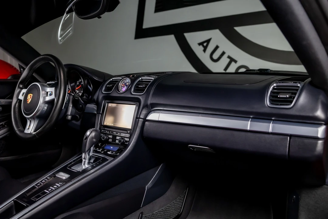 2015 Porsche 981 Cayman GTS - Image 7 of 12