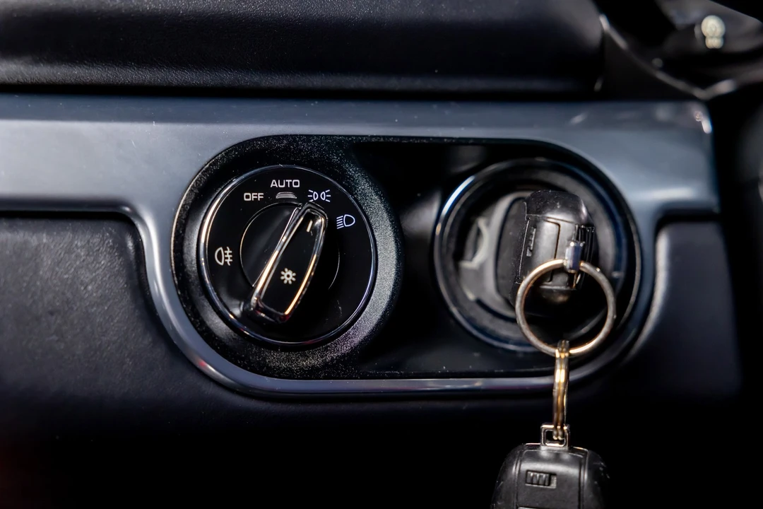 2015 Porsche 981 Cayman GTS - Image 17 of 21