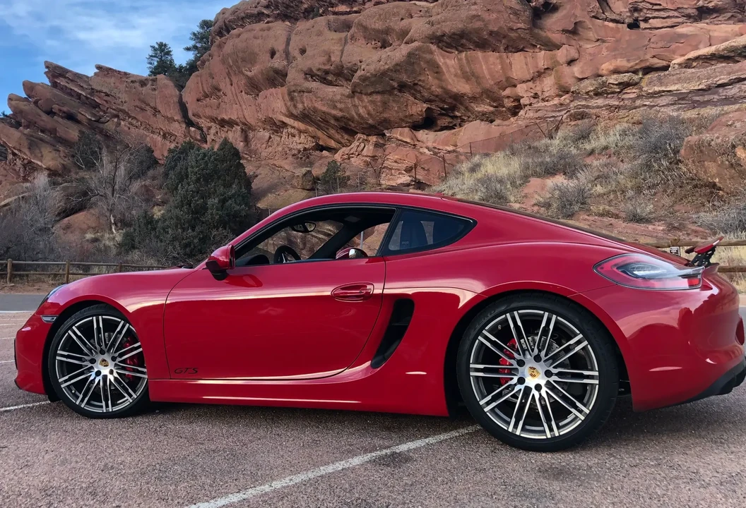 2015 Porsche 981 Cayman GTS - Image 6 of 6