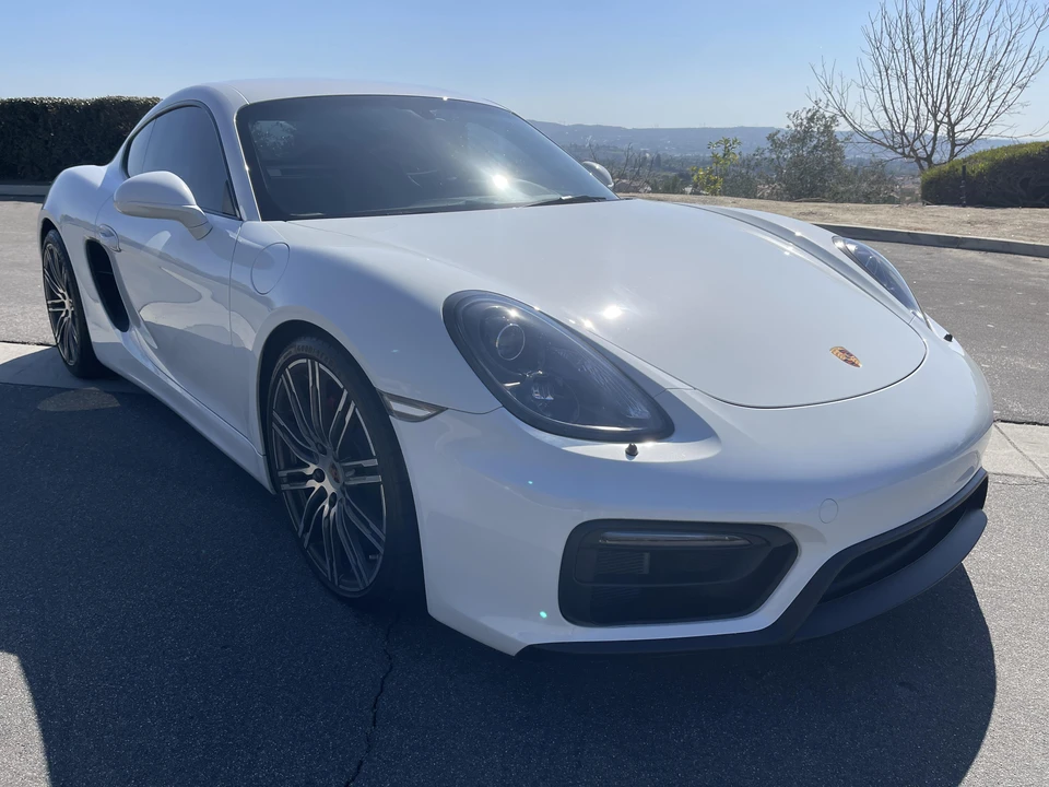 2015 Porsche 981 Cayman GTS - Image 27 of 31