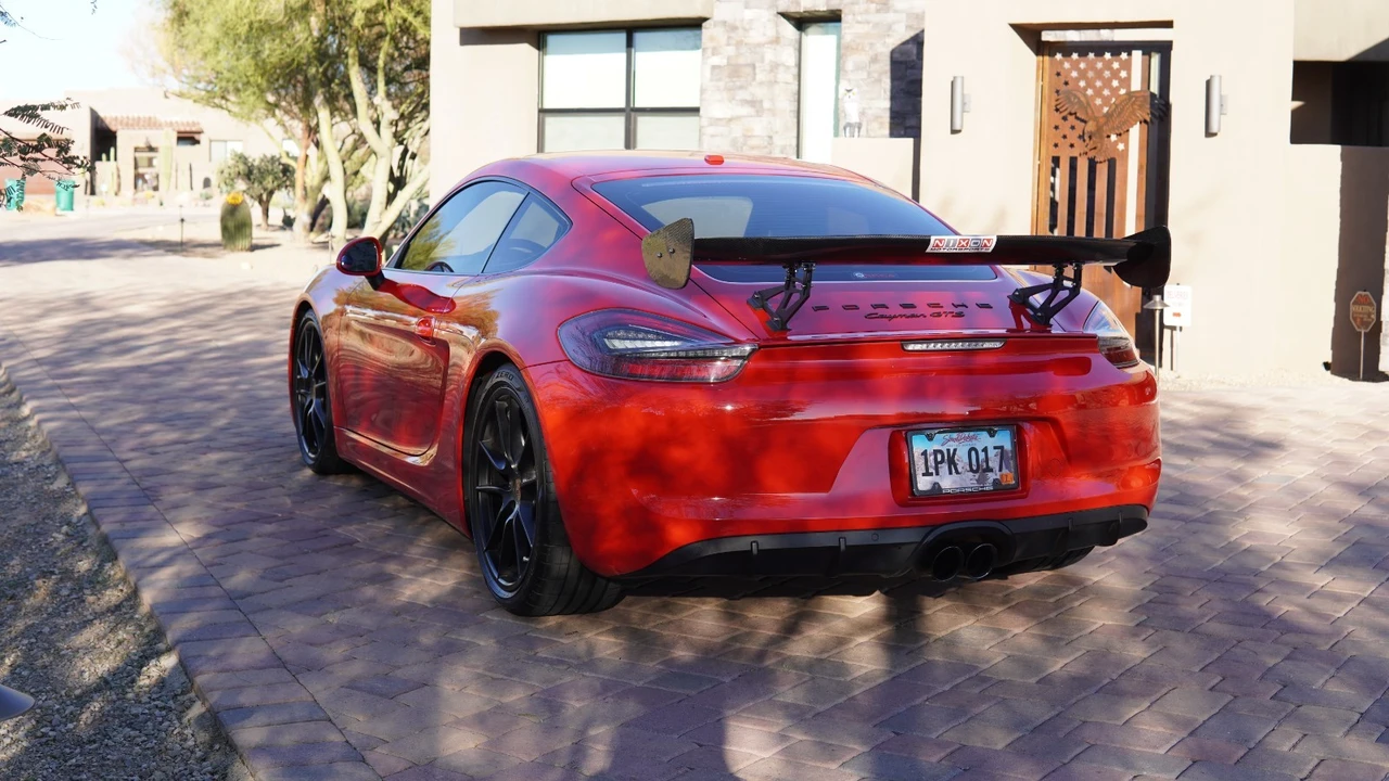 2015 Porsche 981 Cayman GTS - Image 10 of 21
