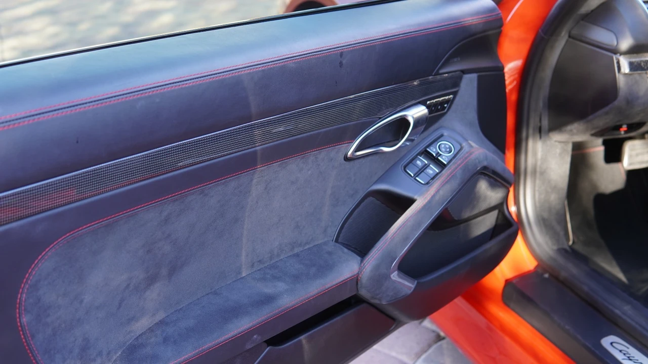 2015 Porsche 981 Cayman GTS - Image 16 of 21