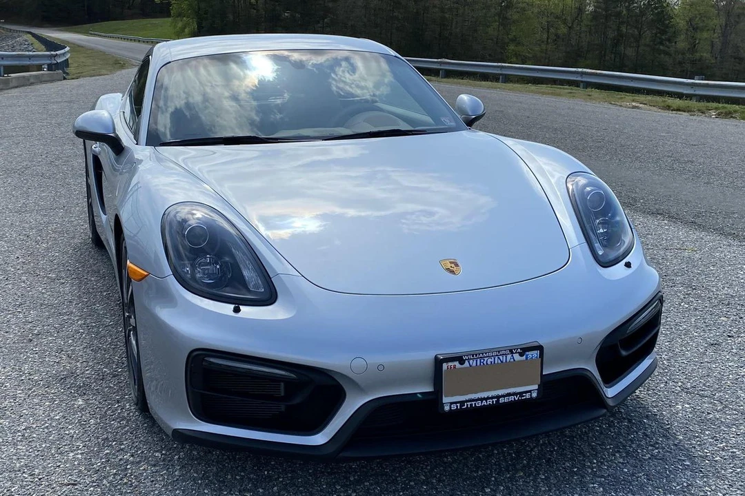 2015 Porsche 981 Cayman GTS - Image 2 of 31